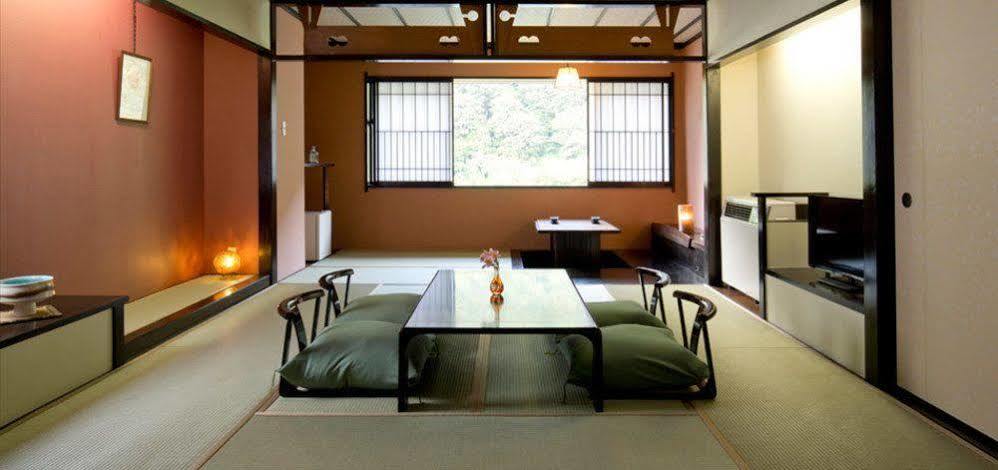 Takamiya Ryokan Beni Tozawa Экстерьер фото