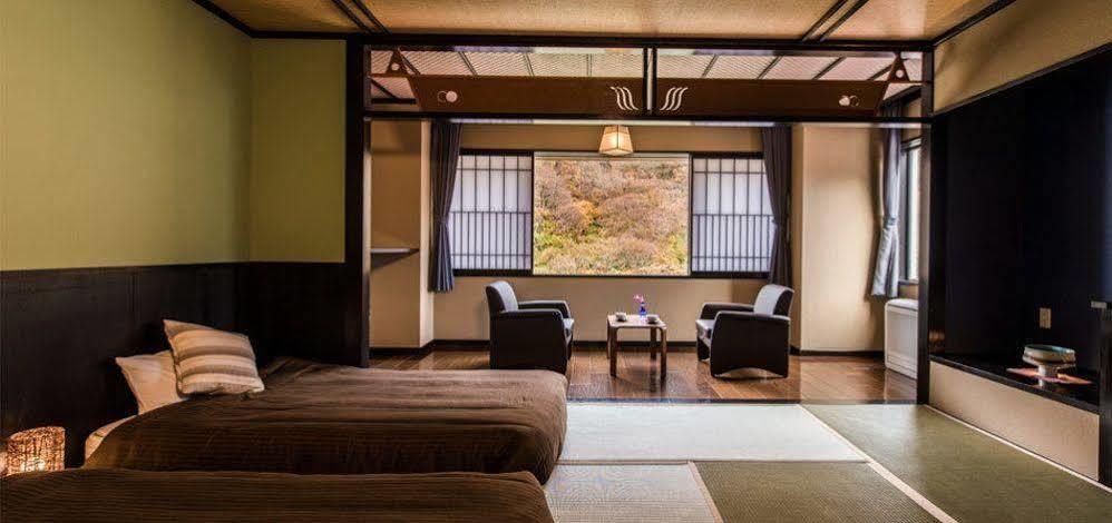 Takamiya Ryokan Beni Tozawa Экстерьер фото